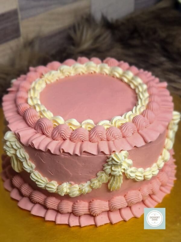 Vanilla Sponge Cake - Image 3