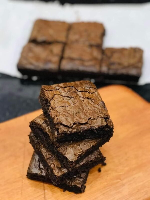 Dark Chocolate Fudge Brownie (6pc) - Image 3